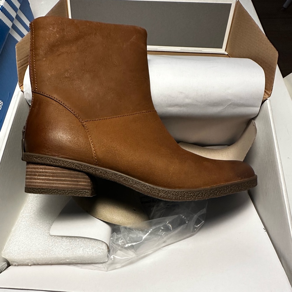 Brand new- never been worn Dansko boots